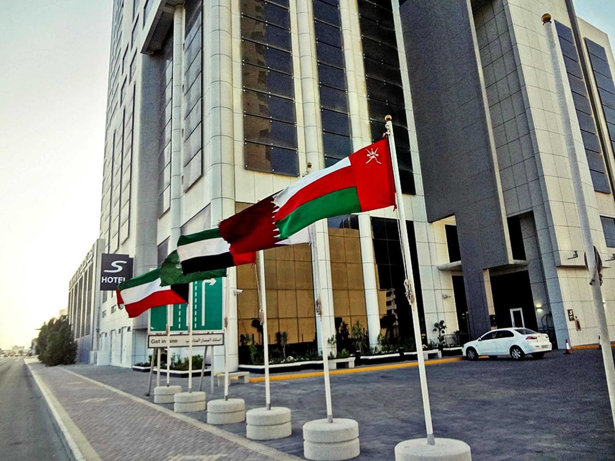 S Hotel Bahrain Manáma Kültér fotó